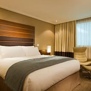 מלון Sofitel London Heathrow, הית'רו