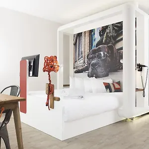 3* Hotell The Corner
