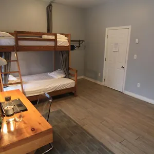  Hostel The Clarence Park Kanada