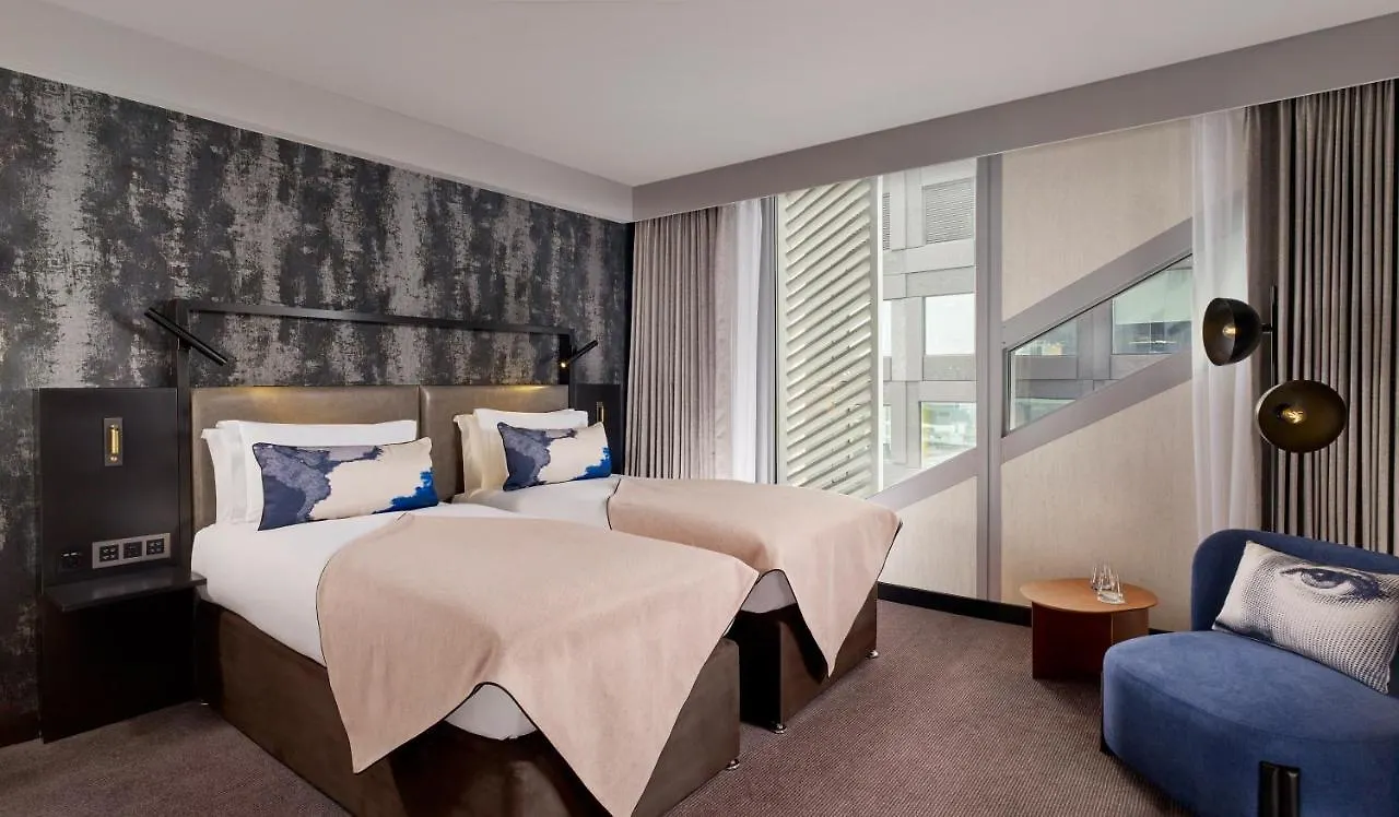 Montcalm East, Autograph Collection Hotel Londres