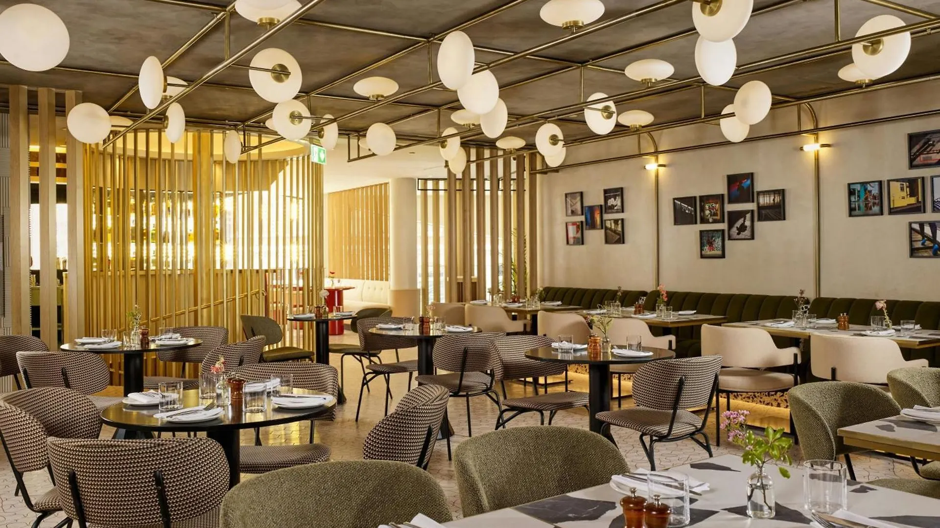 Montcalm East, Autograph Collection Hotel Londres