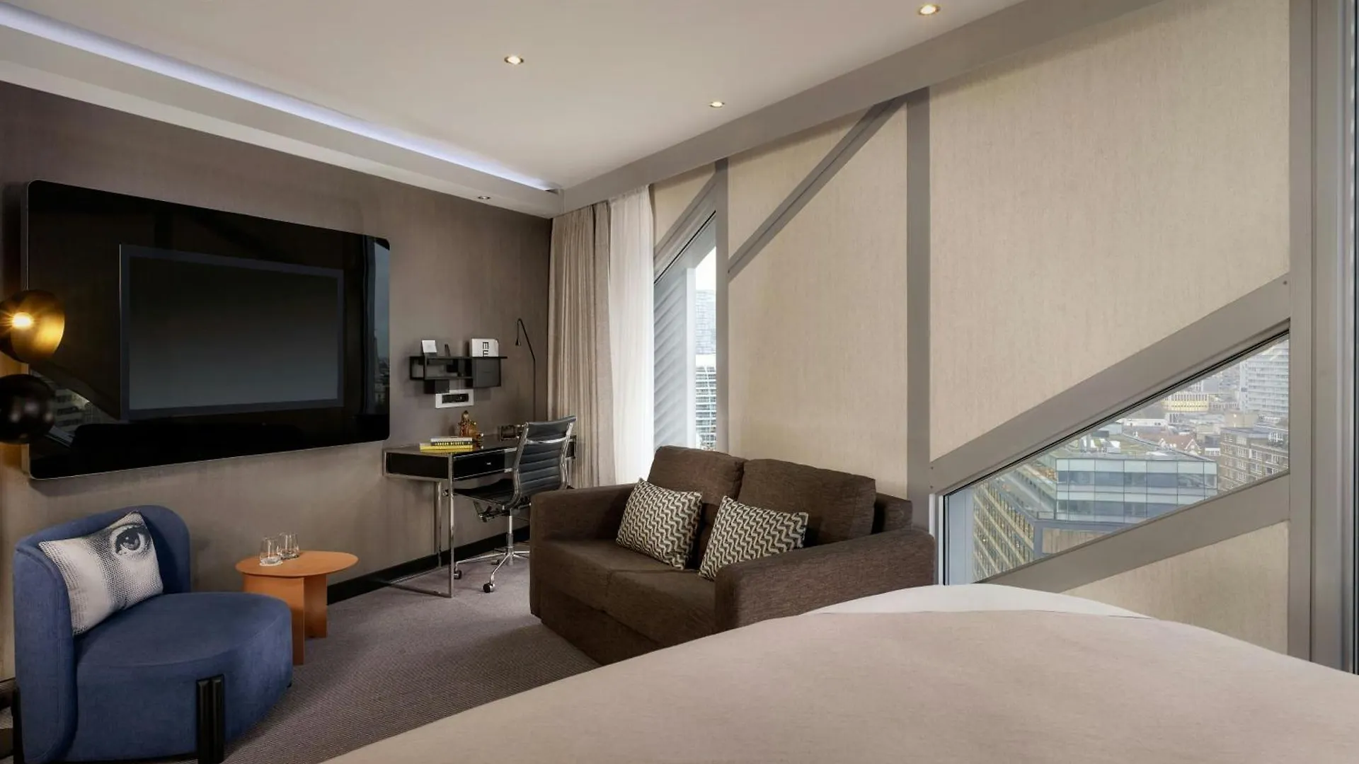 Montcalm East, Autograph Collection Hotel Londres